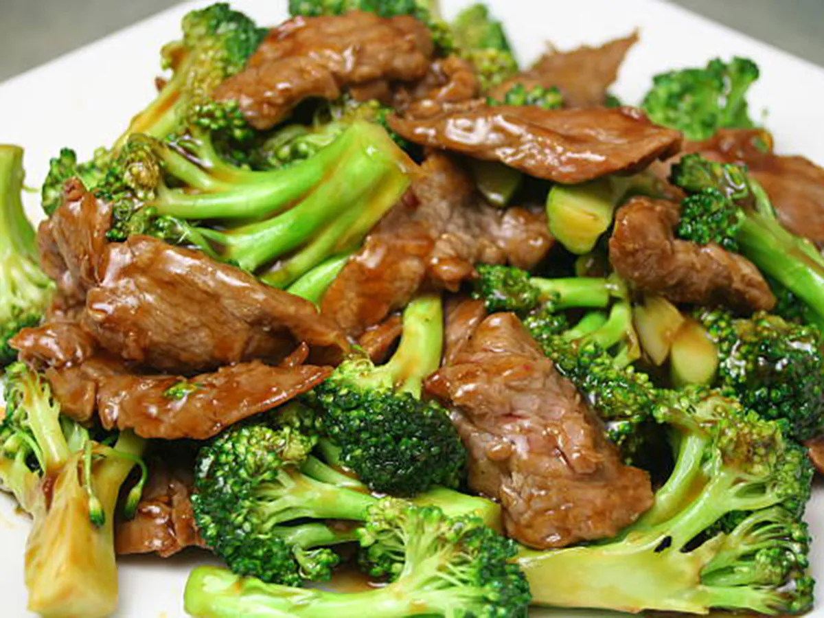Beef-broccoli at Sizzle Express，a Asian Fusion Restaurant in Cleveland