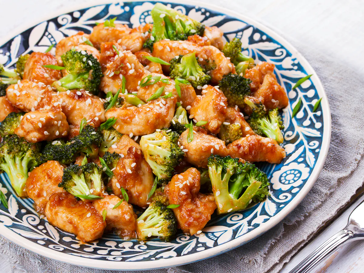chicken-with-broccoli at Sizzle Express，a Asian Fusion Restaurant in Cleveland